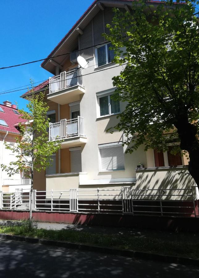 Hévíz Lake Apartman Exterior foto